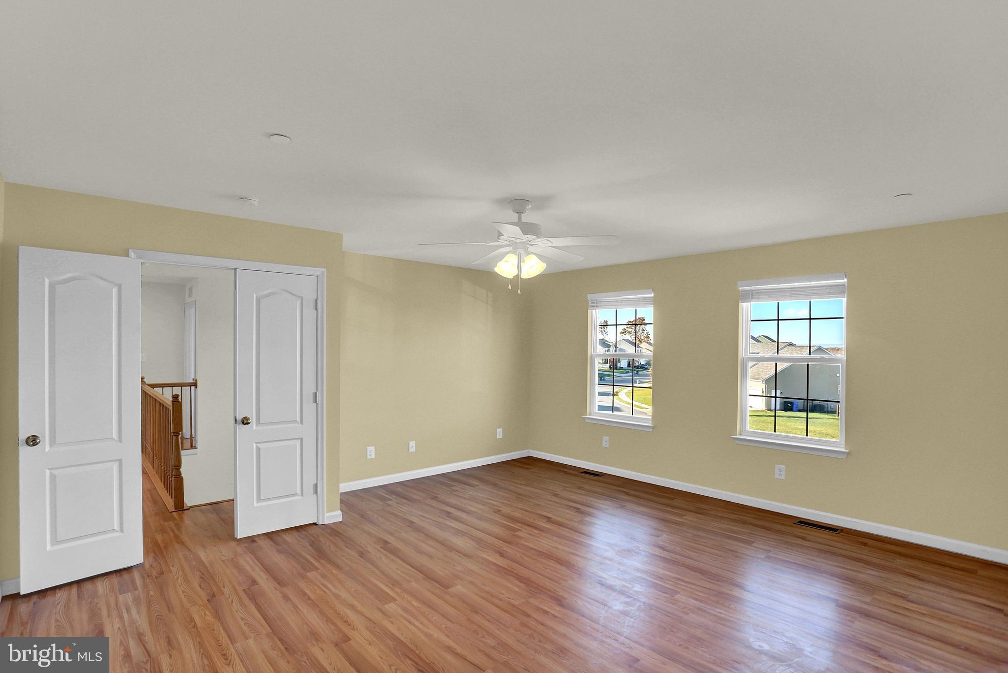 MEADOWBROOK - Residential