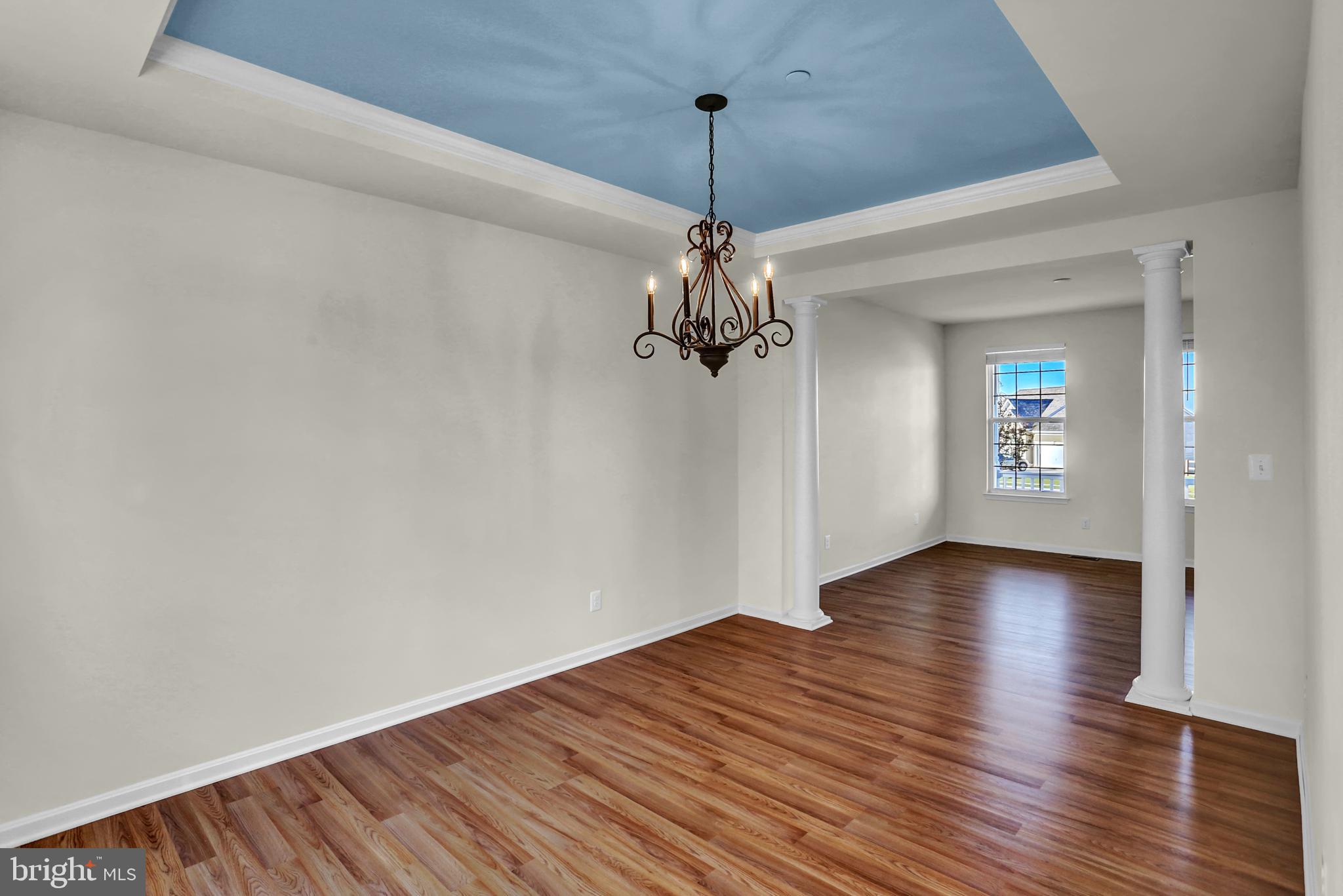 MEADOWBROOK - Residential