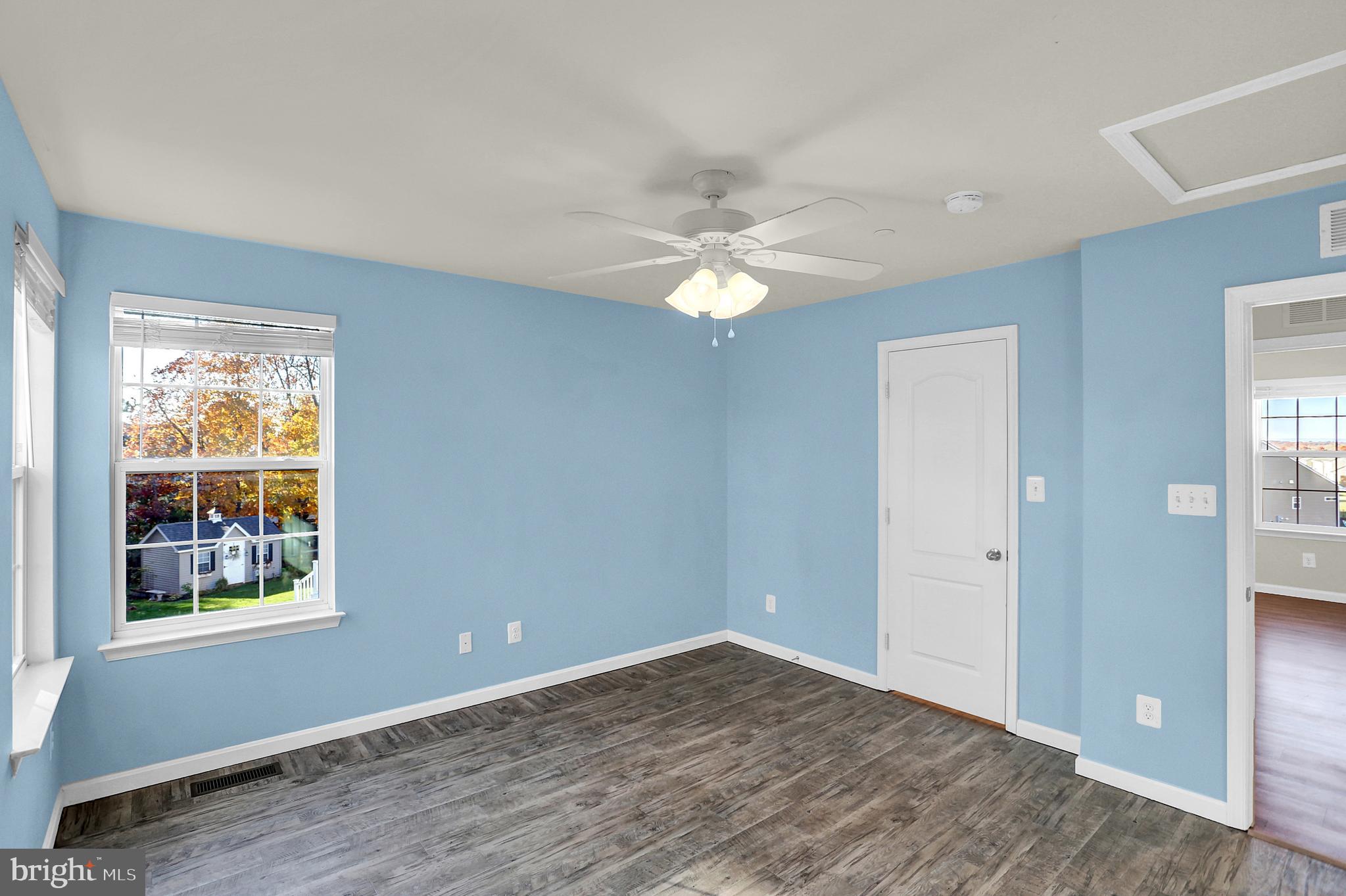 MEADOWBROOK - Residential