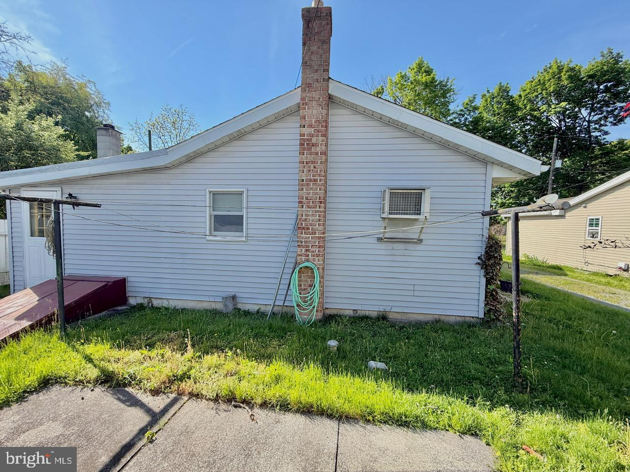 393 PARK ROAD