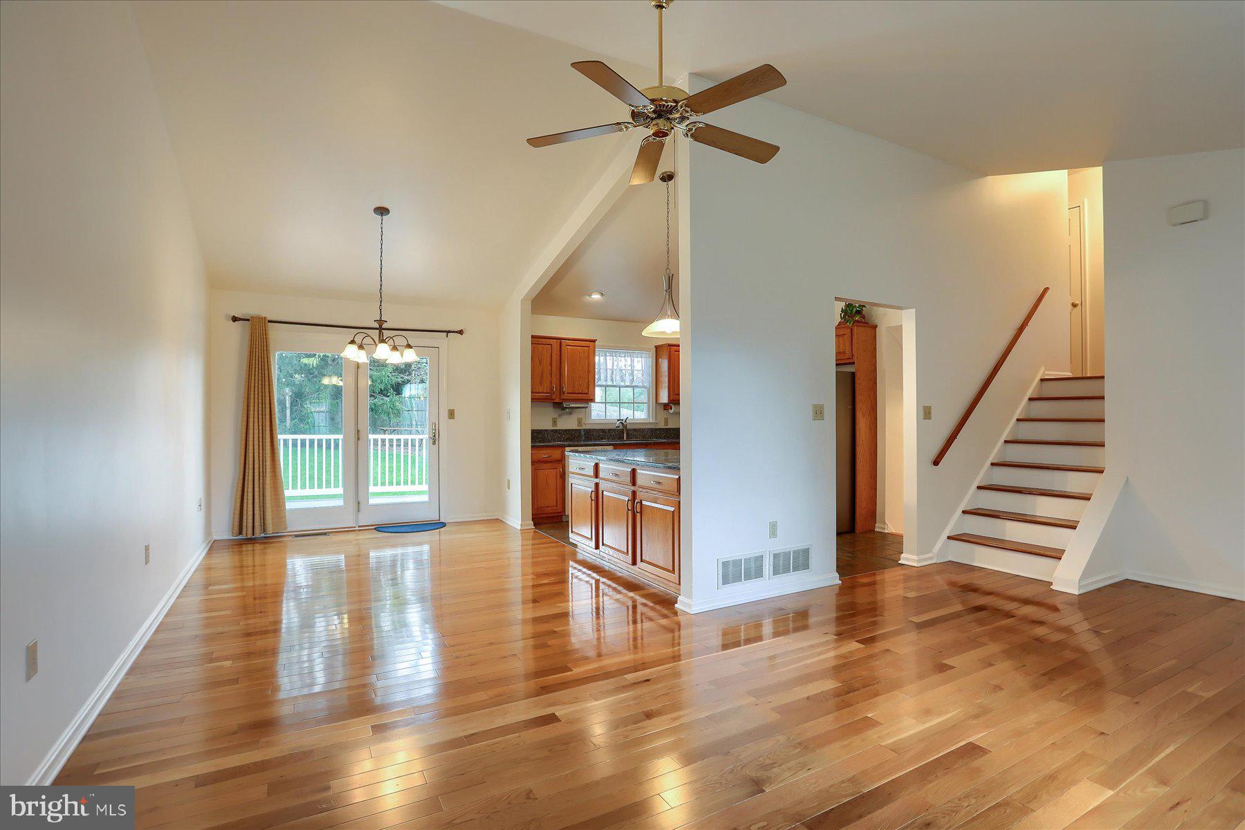 27 PINE RIDGE CIRCLE