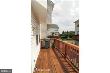 POTOMAC LAKES - Residential Lease