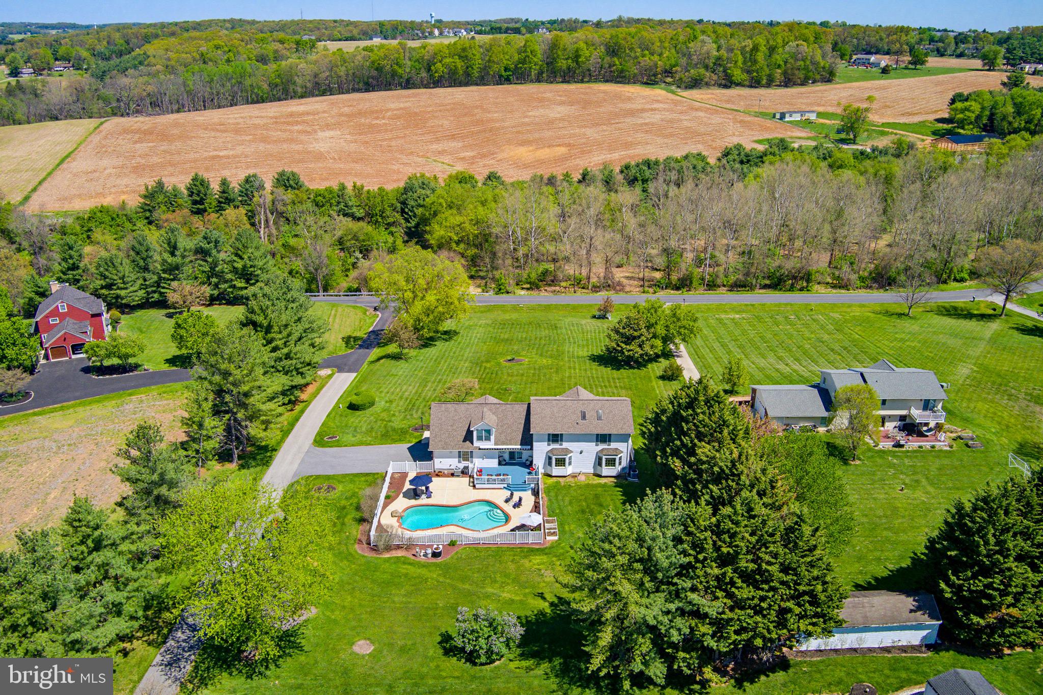 HAMPSTEAD - Residential