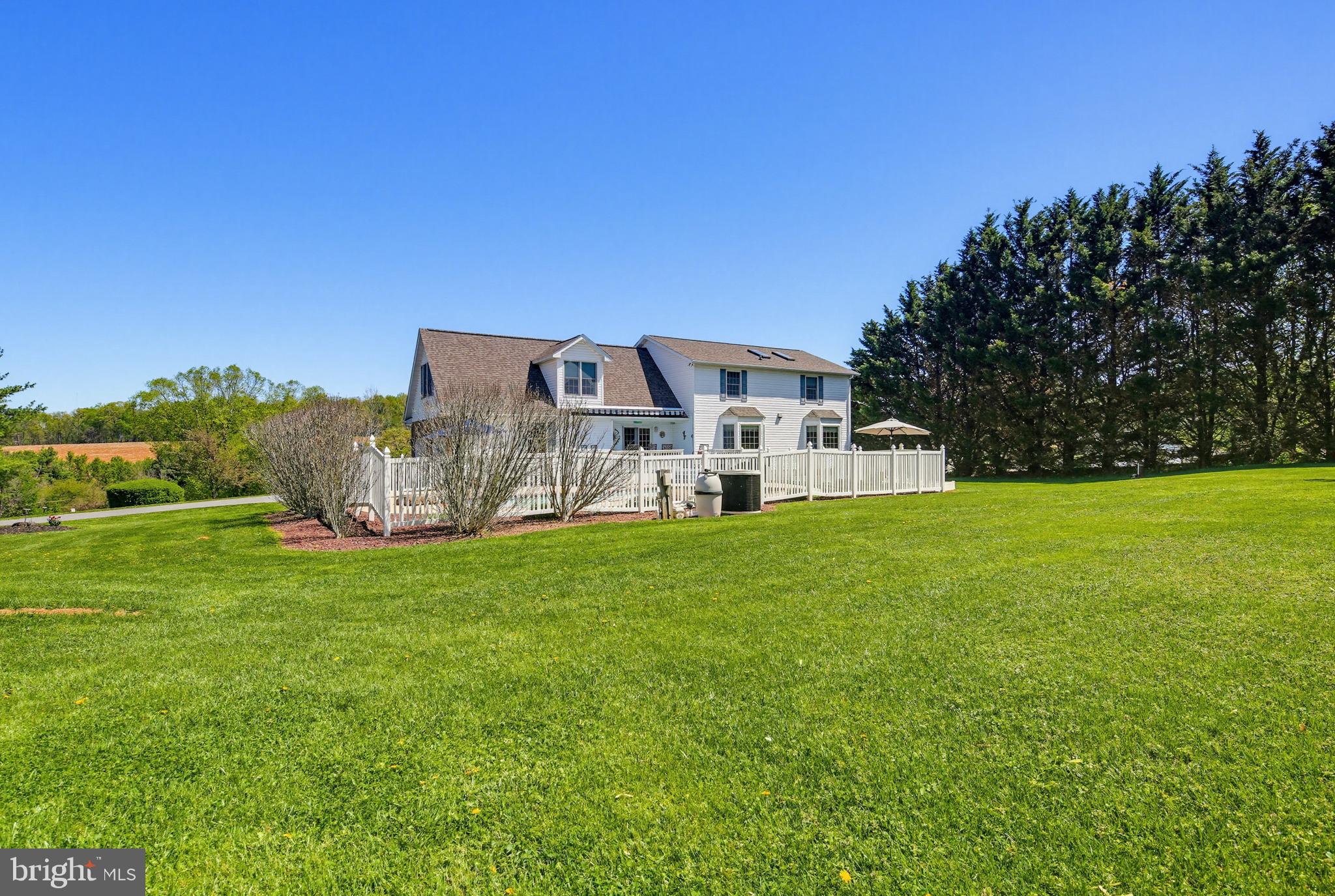 HAMPSTEAD - Residential