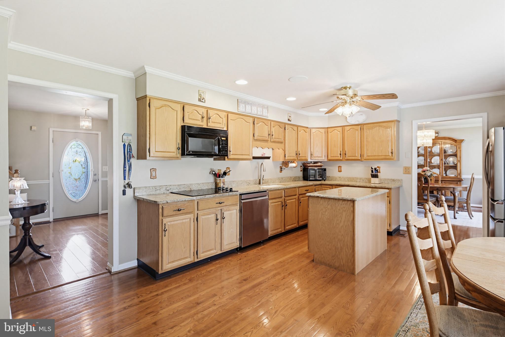 HAMPSTEAD - Residential