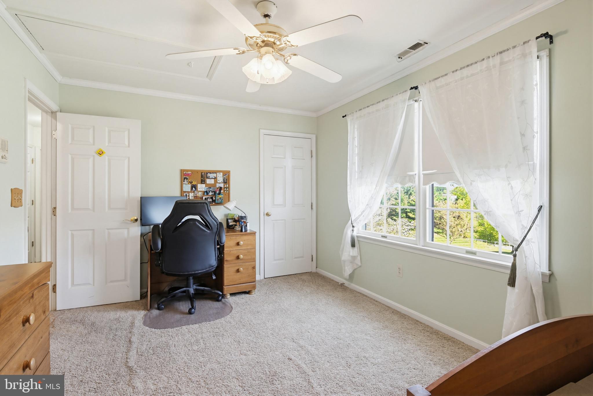 HAMPSTEAD - Residential