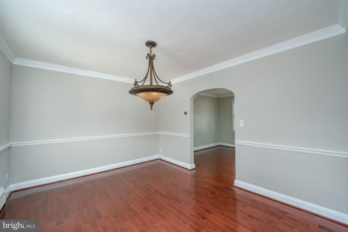 BRIARWOOD - Residential Lease