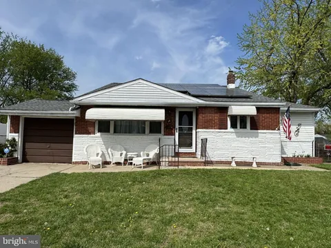 MLS: NJCD2115562