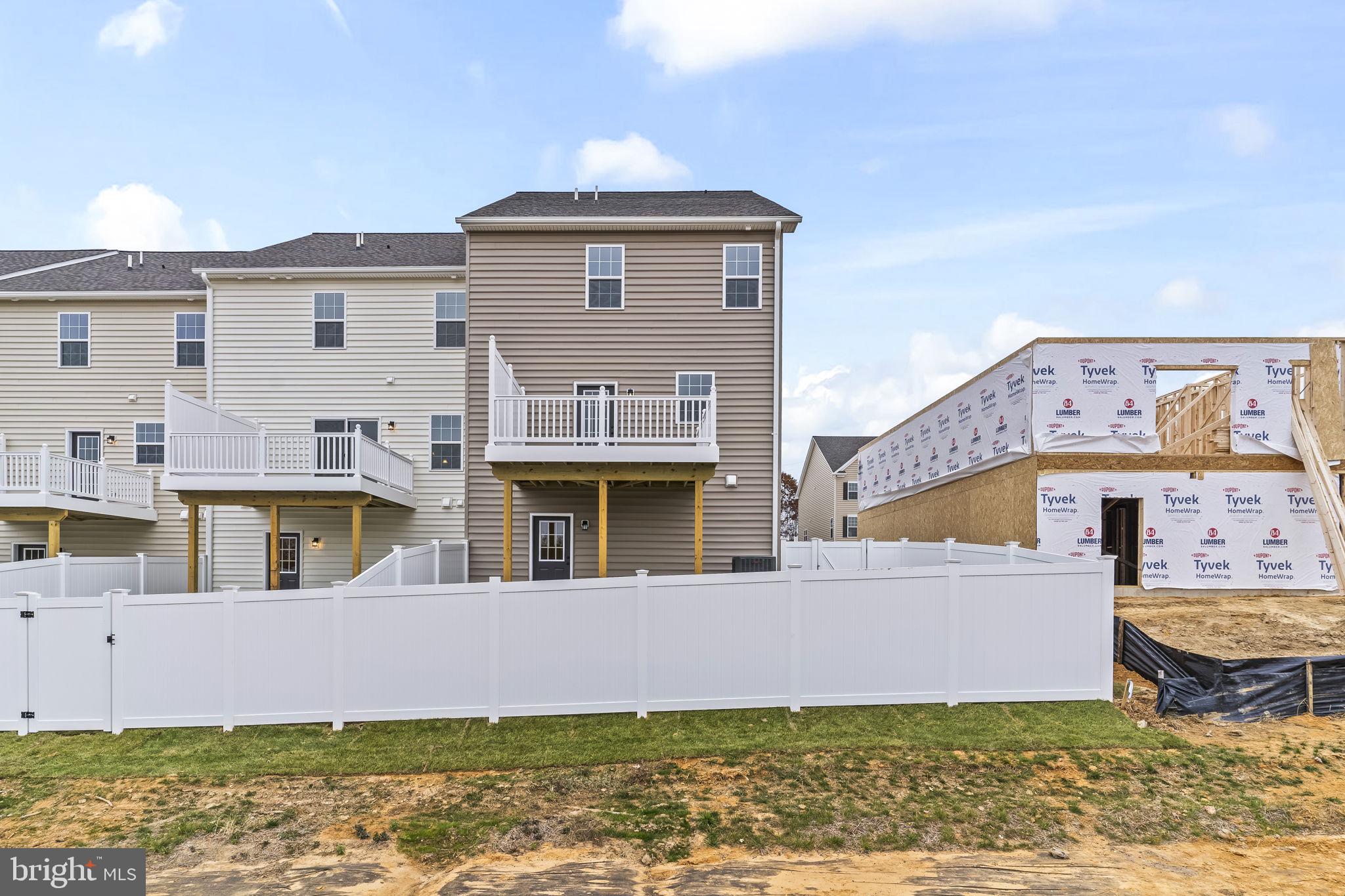 MEADOWS AT TOWN RUN II - Residential