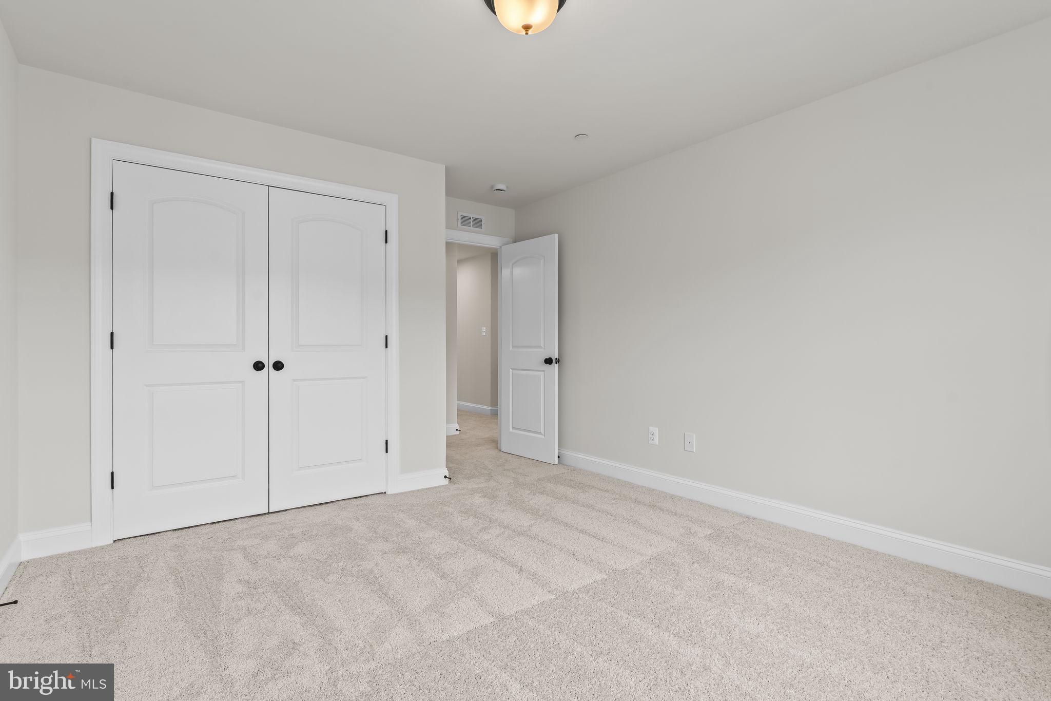 MEADOWS AT TOWN RUN II - Residential