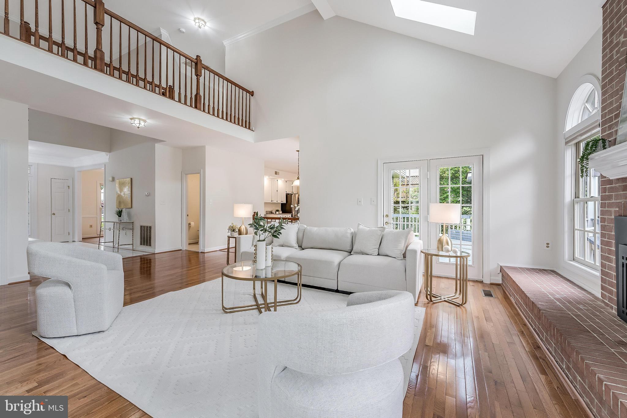 HAMPTON CHASE - Residential