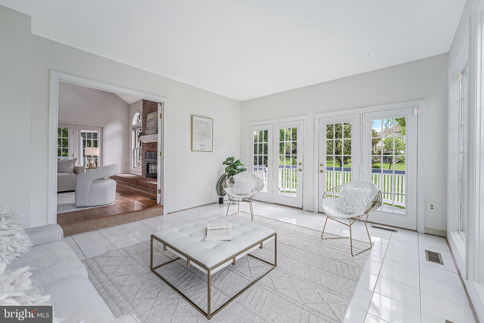 HAMPTON CHASE - Residential