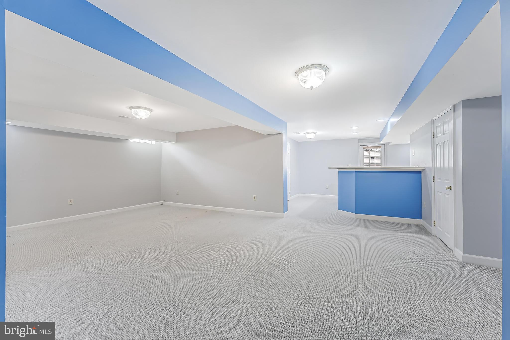 HAMPTON CHASE - Residential
