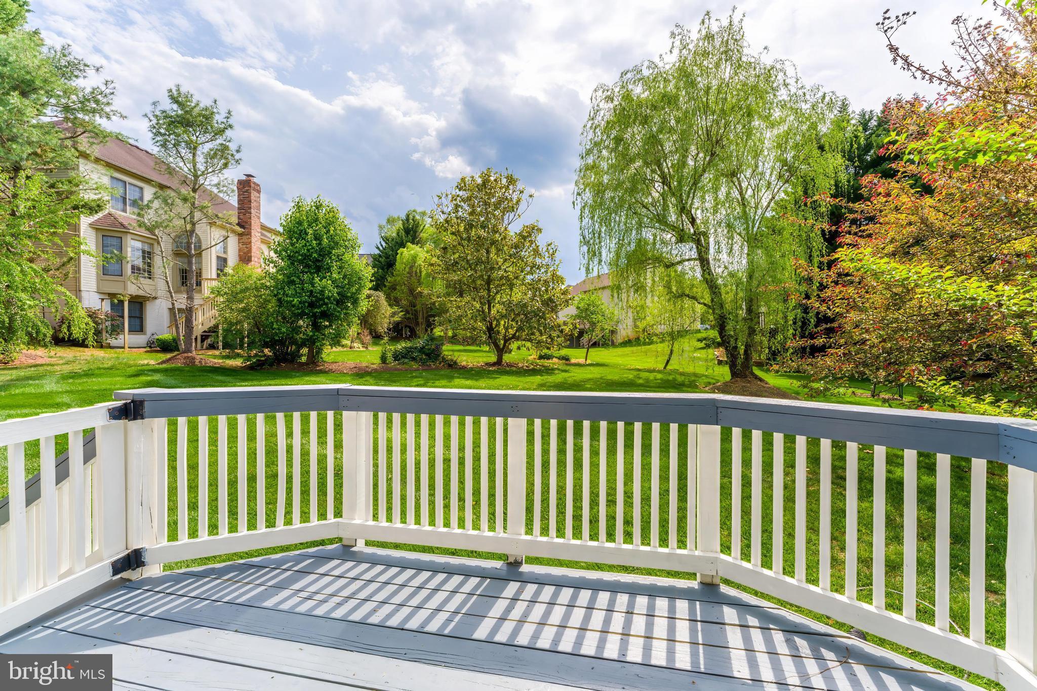 HAMPTON CHASE - Residential