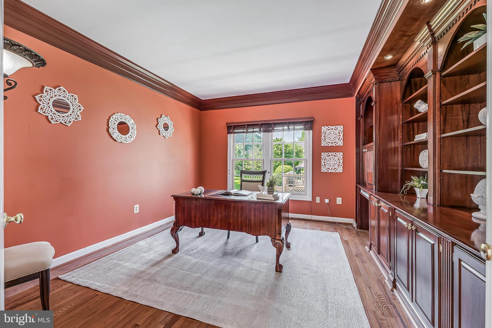HAMPTON CHASE - Residential