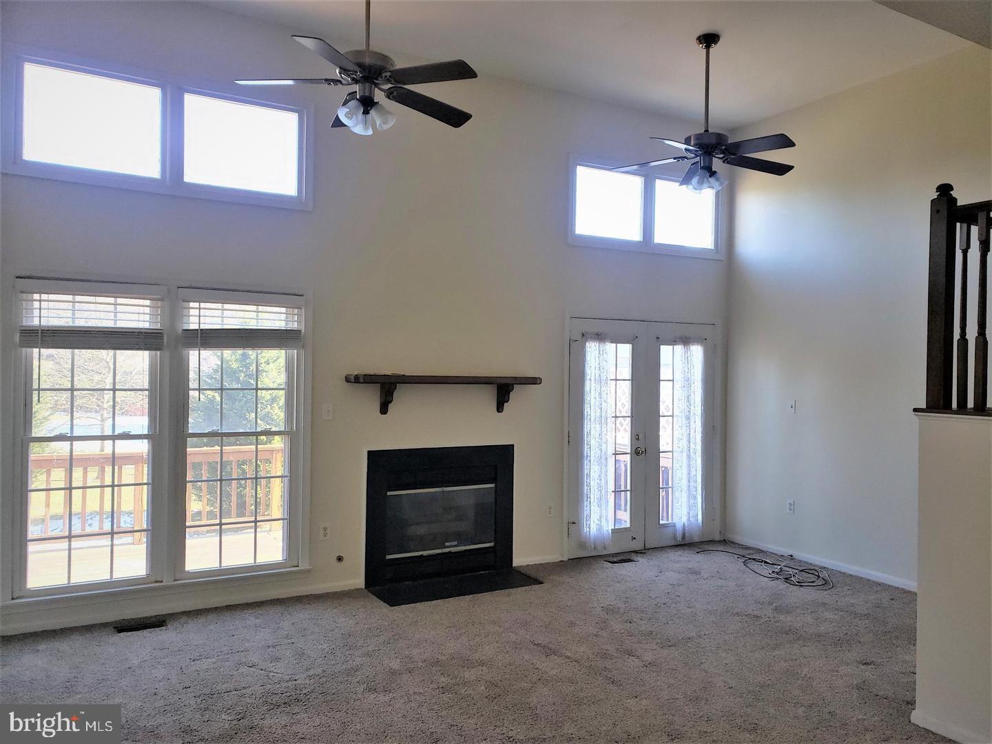 FOX CREEK - Residential Lease