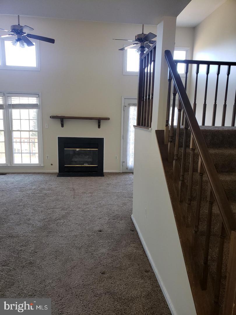 FOX CREEK - Residential Lease