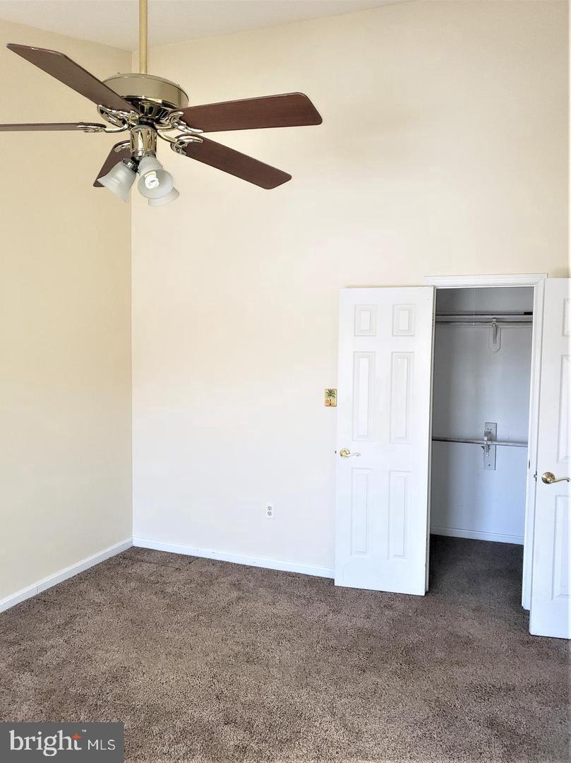 FOX CREEK - Residential Lease