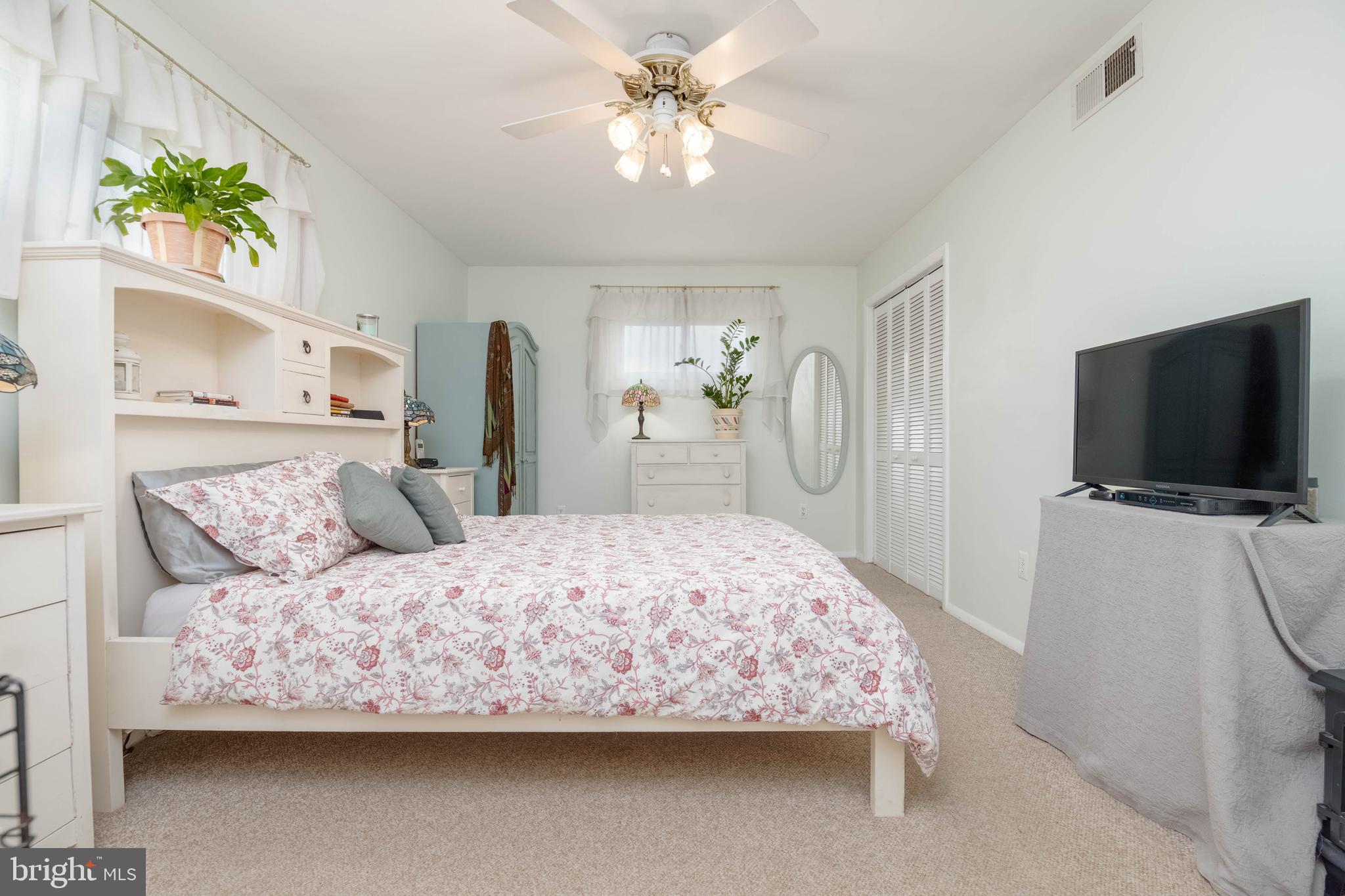 PARKVILLE - Residential