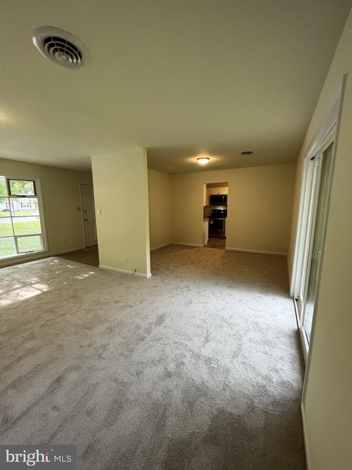 EASTON - Residential Lease