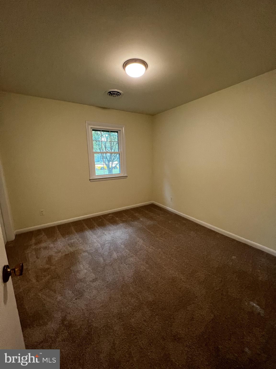 EASTON - Residential Lease