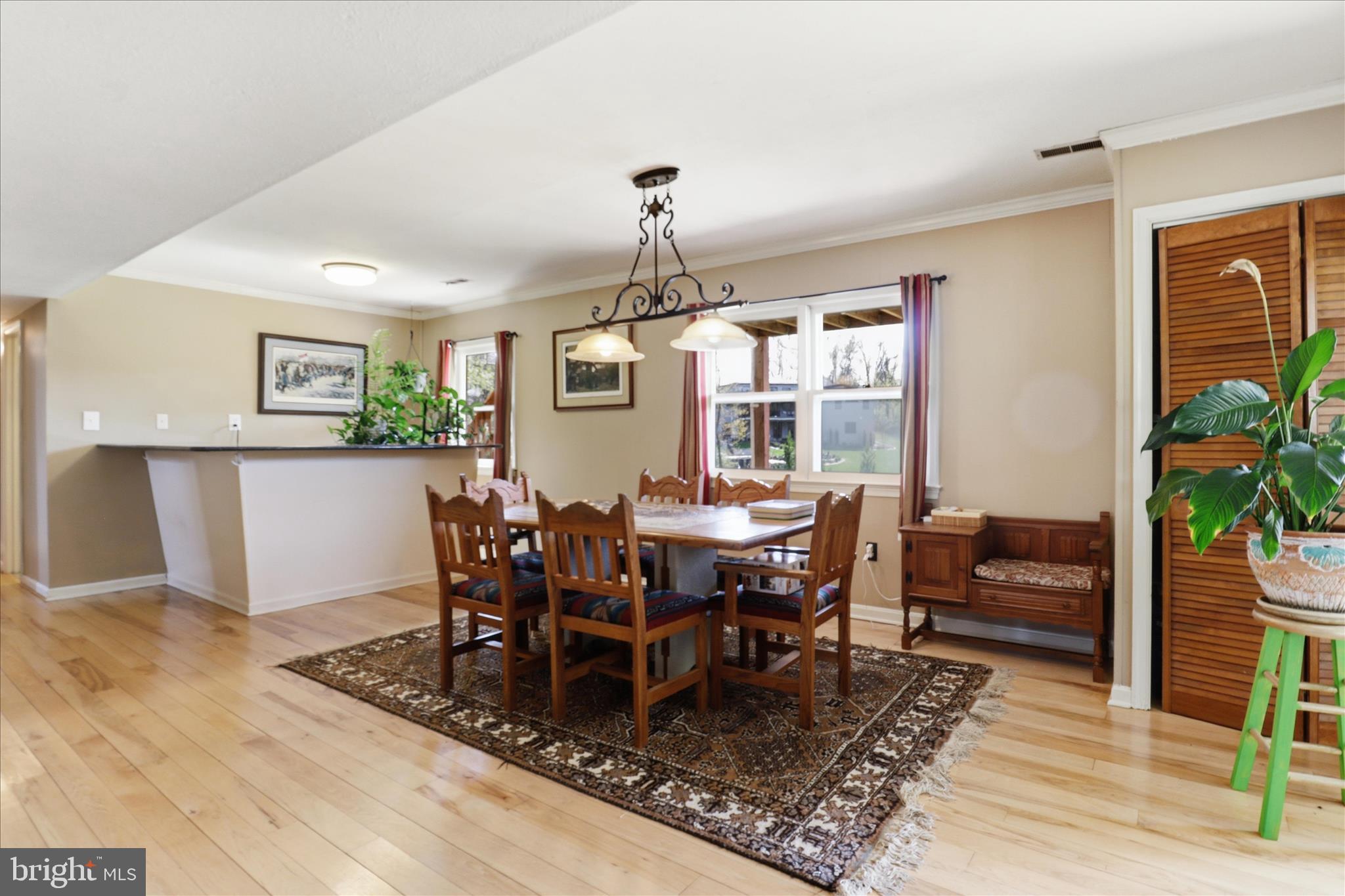 MOORCONES - Residential