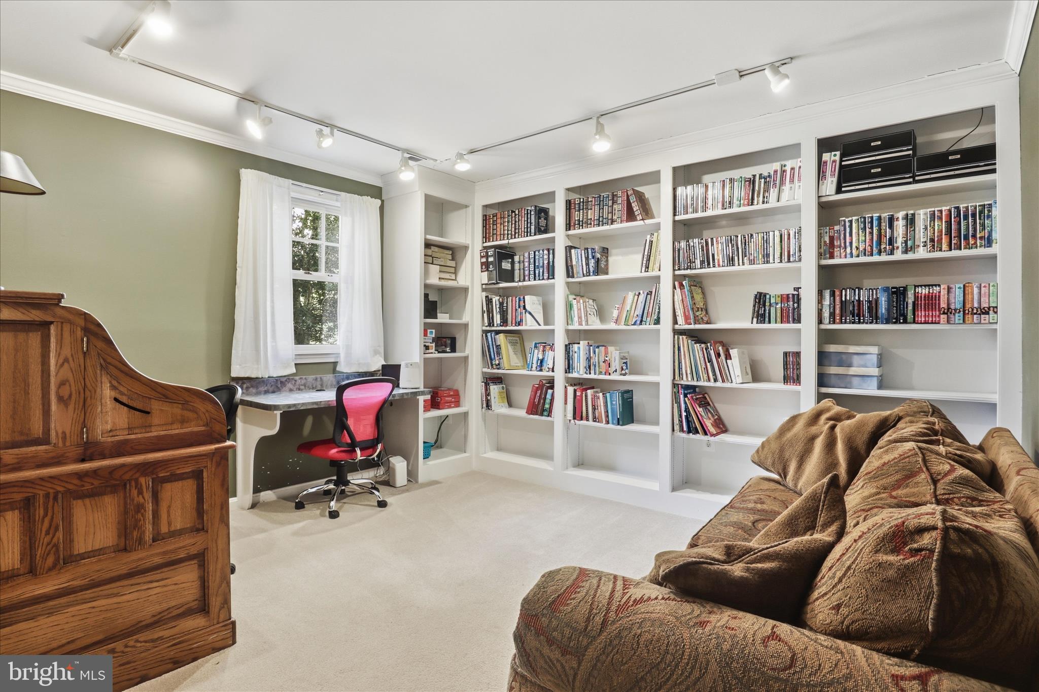 MOORCONES - Residential