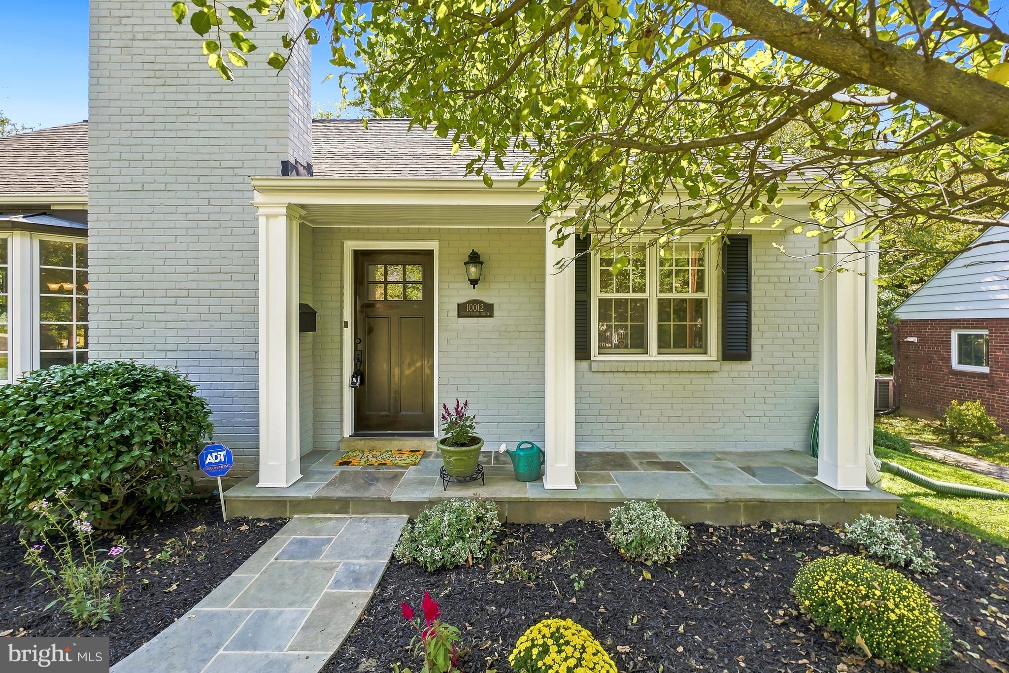 10012 CRESTWOOD ROAD