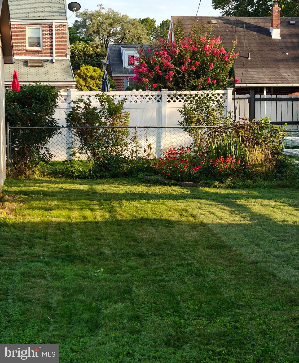 1920 E JONATHAN STREET