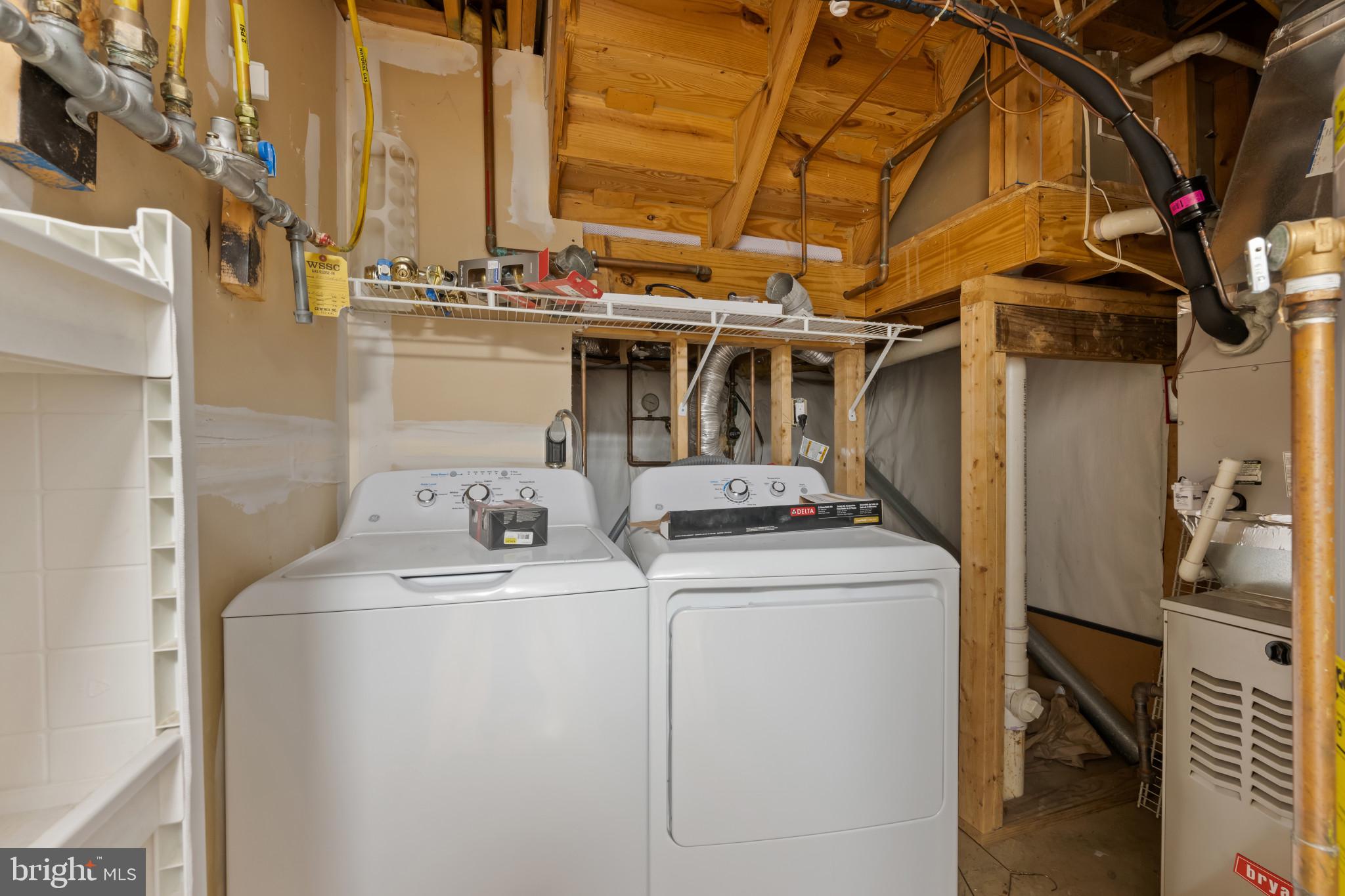 JAMES CREEK - Residential