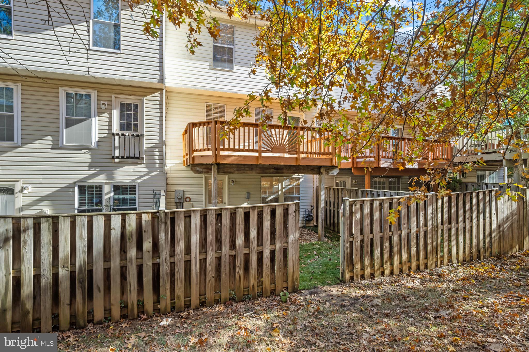 JAMES CREEK - Residential