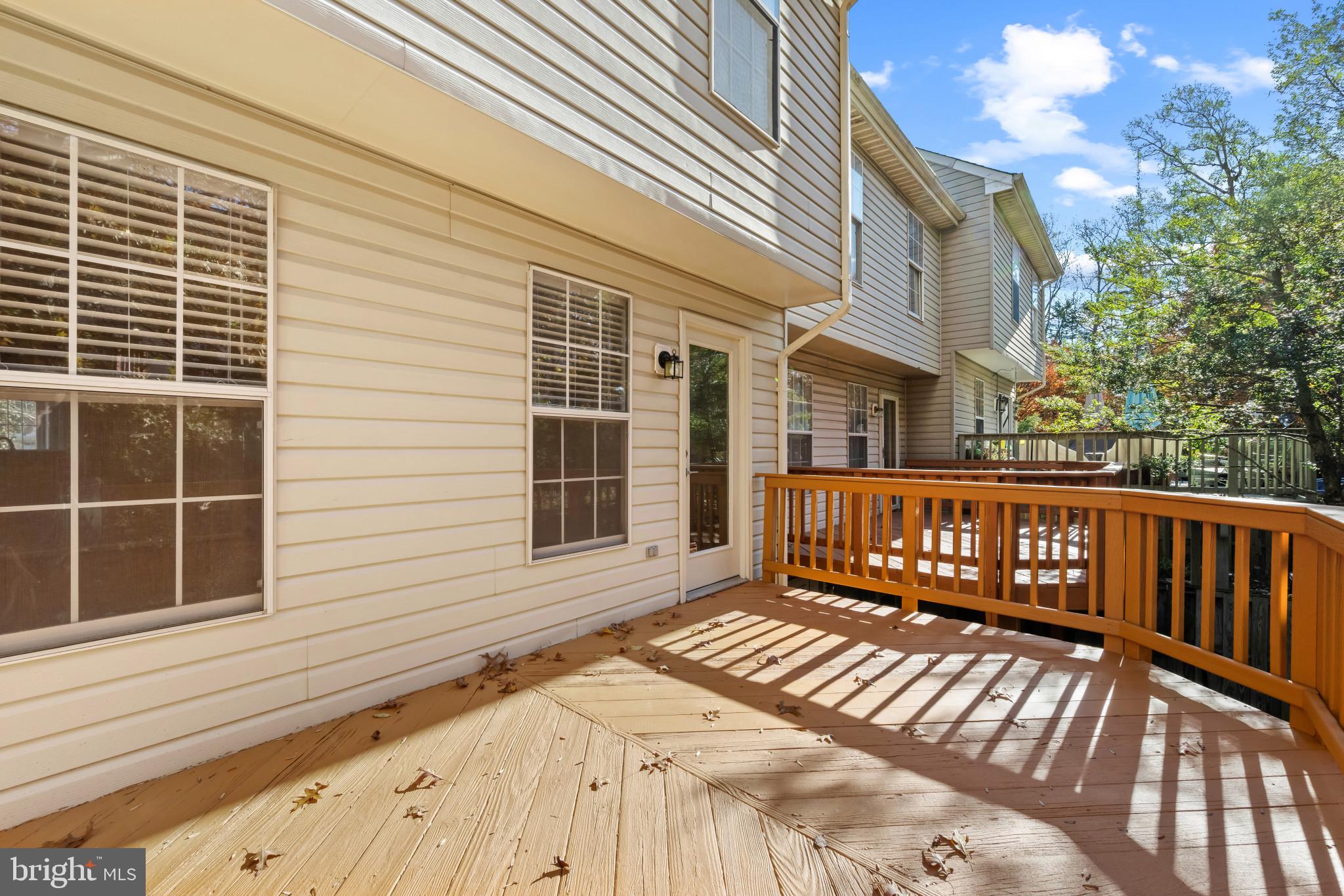 JAMES CREEK - Residential