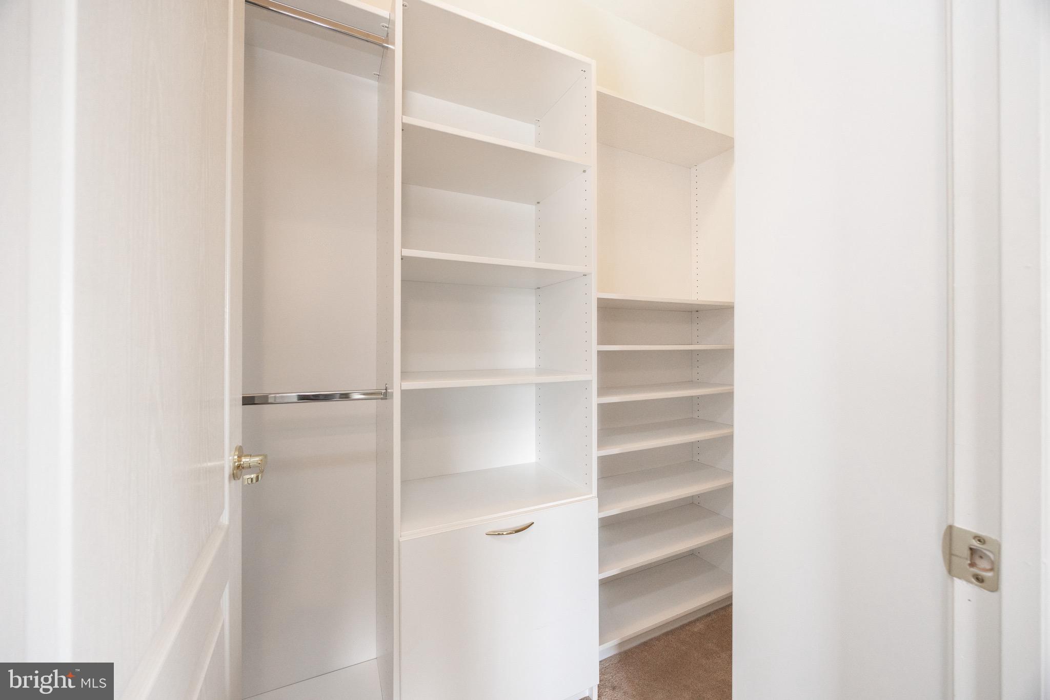 VILLAGES AT HILLVIEW - Residential