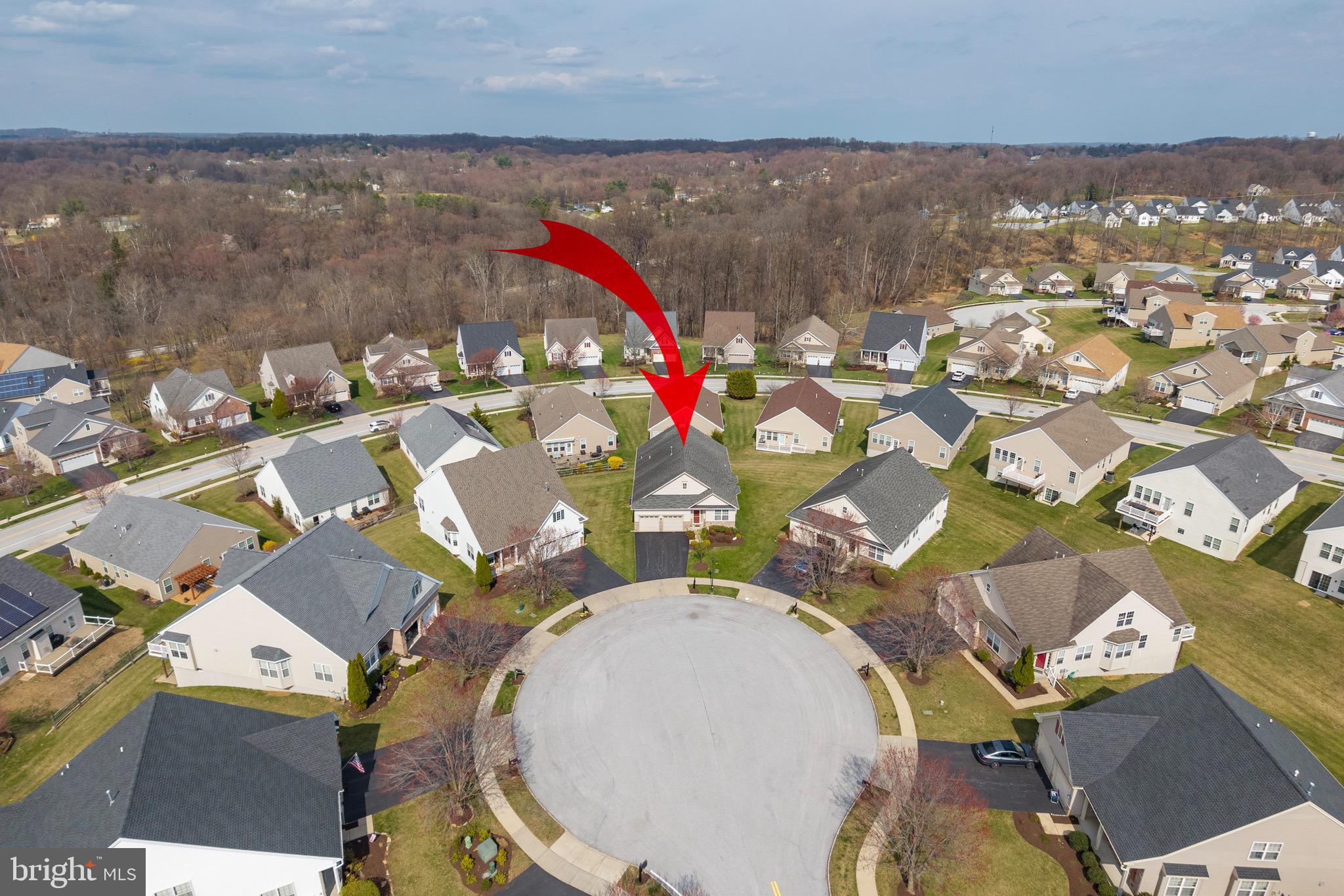 VILLAGES AT HILLVIEW - Residential