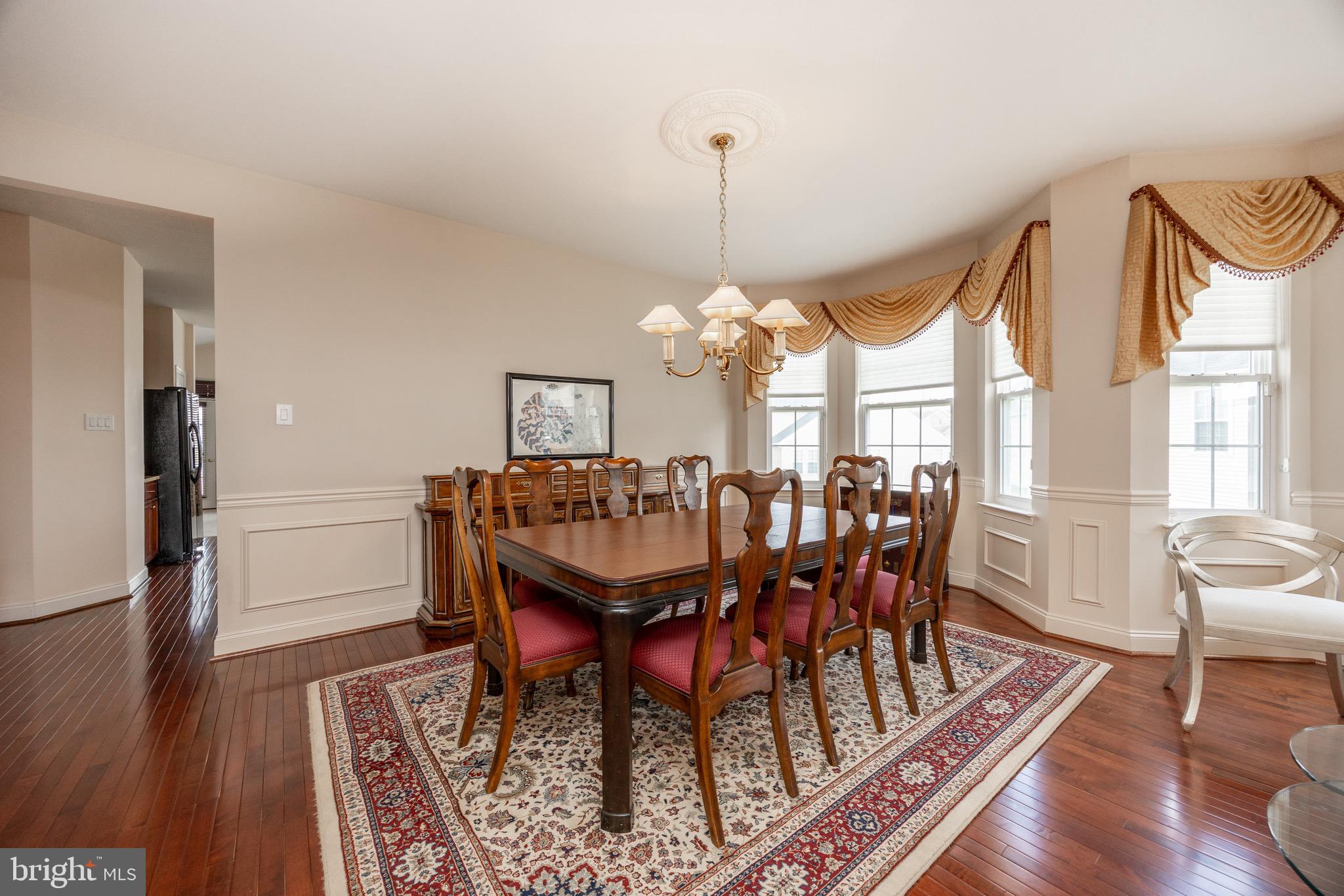 VILLAGES AT HILLVIEW - Residential