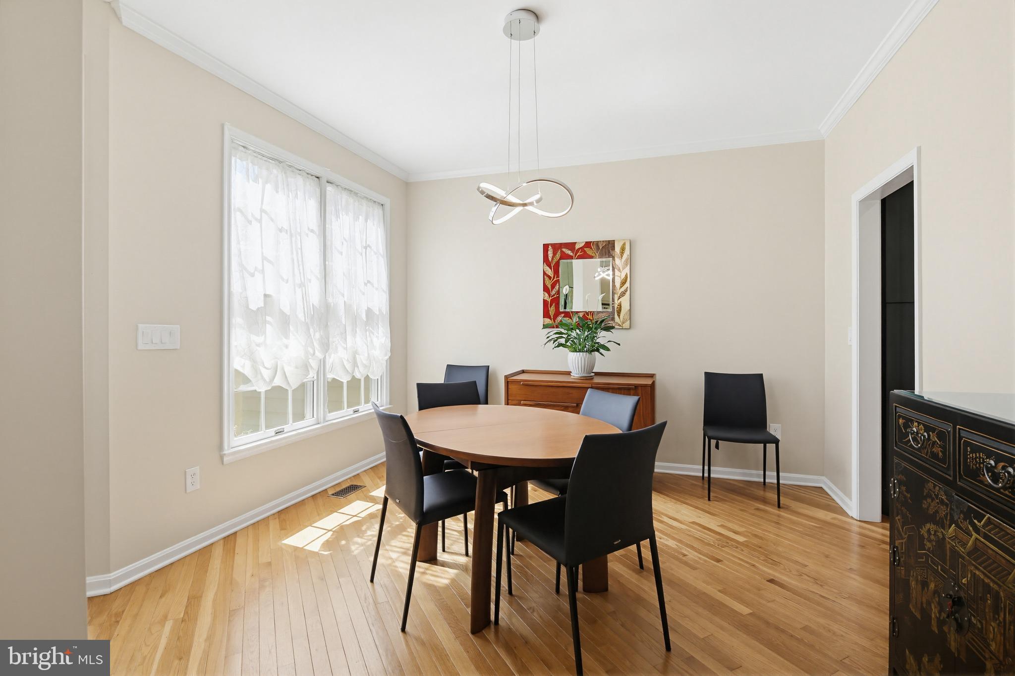 HOBBITS GLEN - Residential