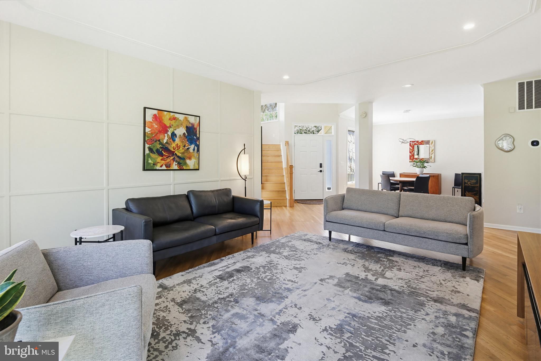 HOBBITS GLEN - Residential