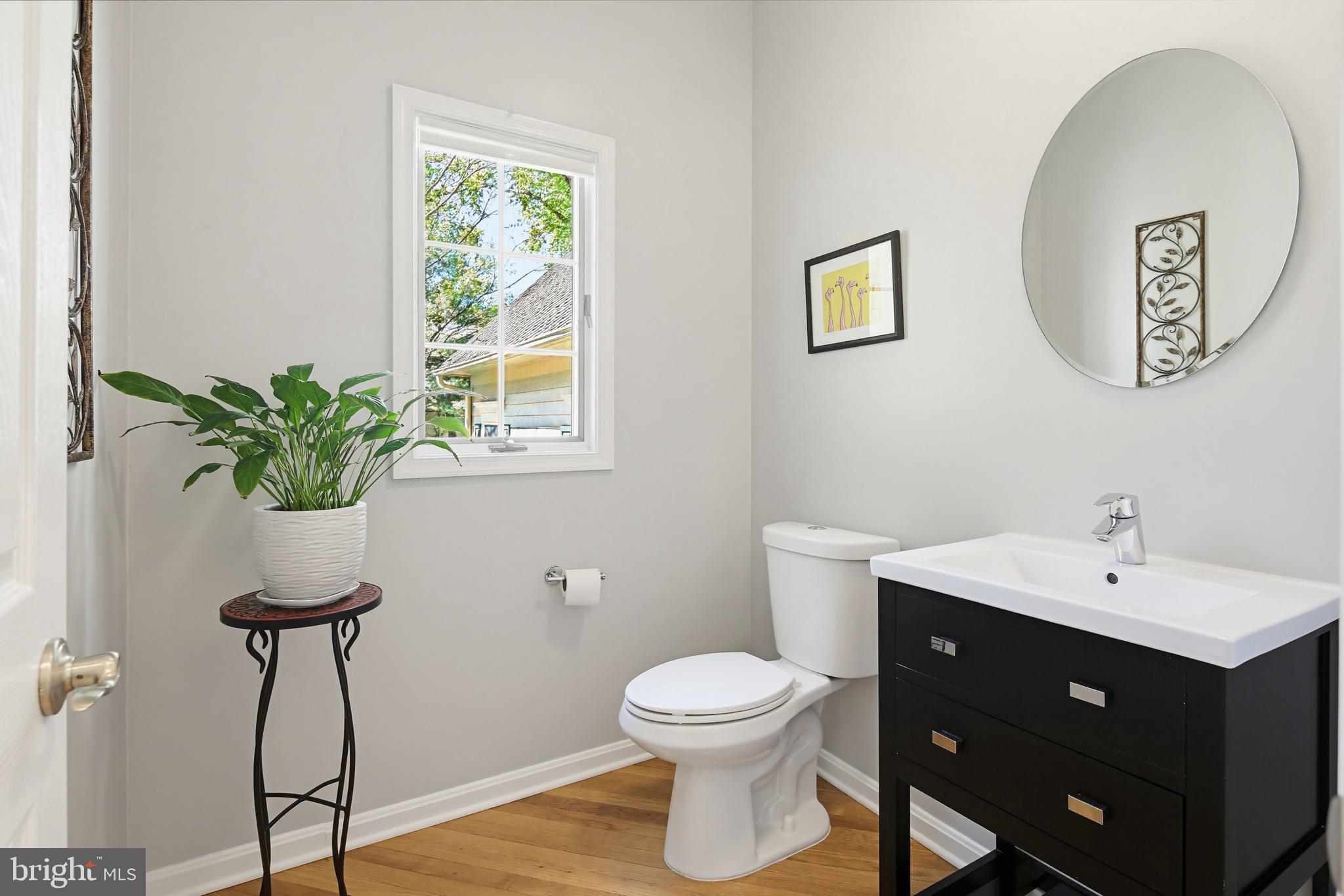 HOBBITS GLEN - Residential