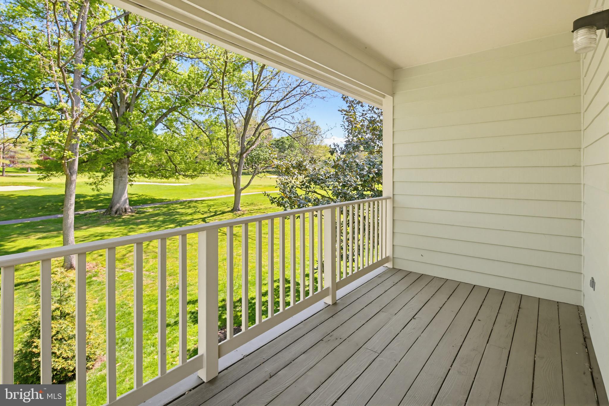 HOBBITS GLEN - Residential