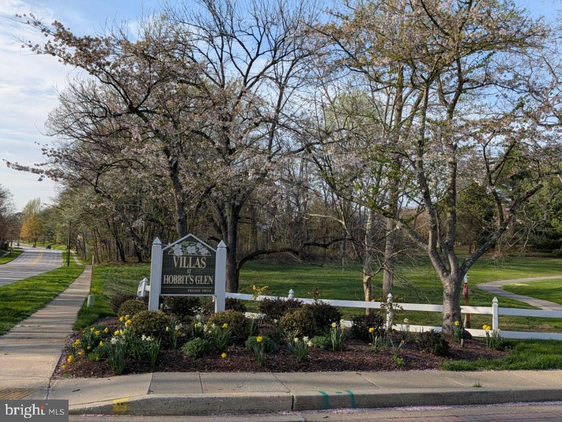 HOBBITS GLEN - Residential