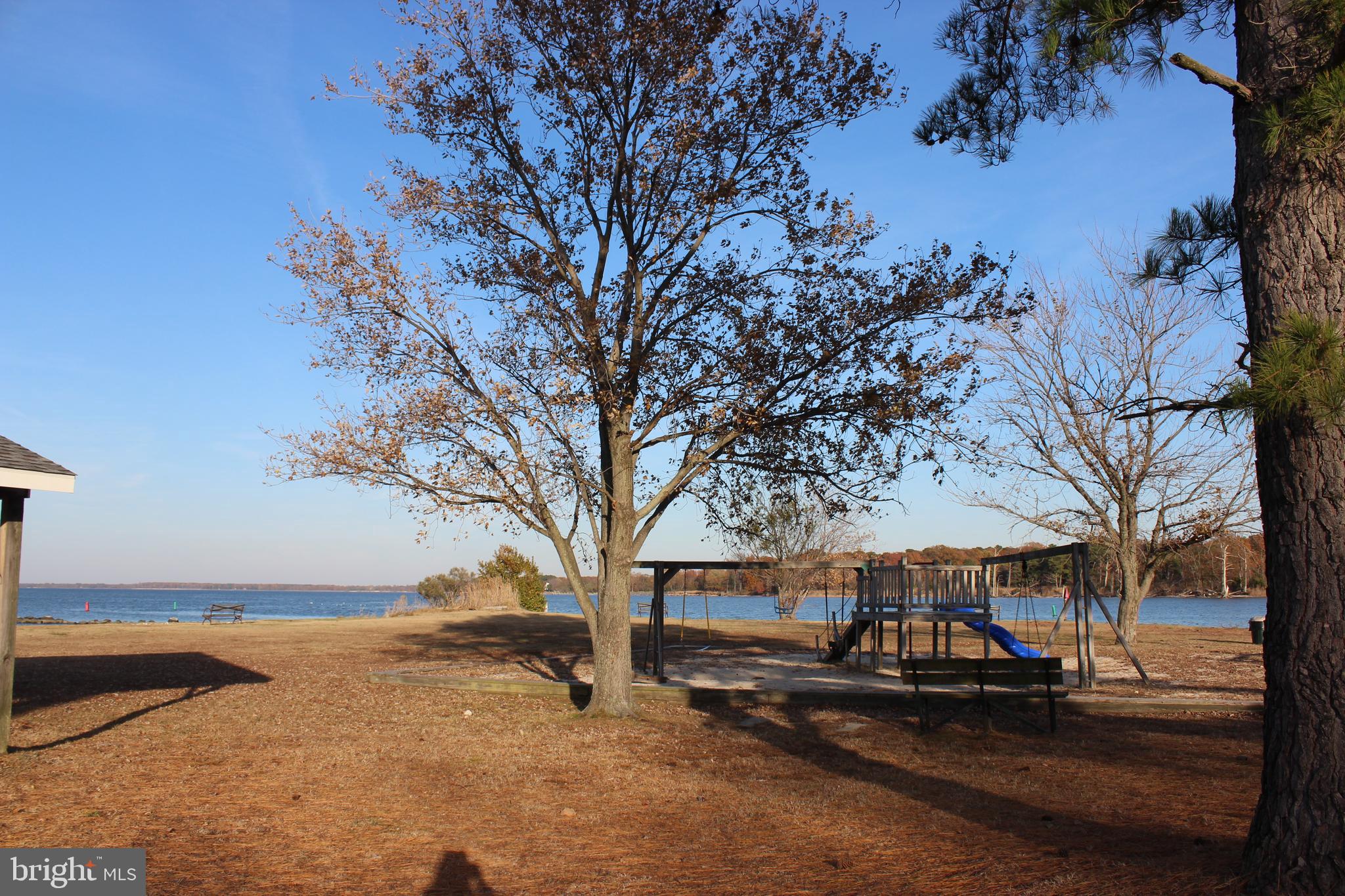 CHESTER RIVER BEACH - Residential