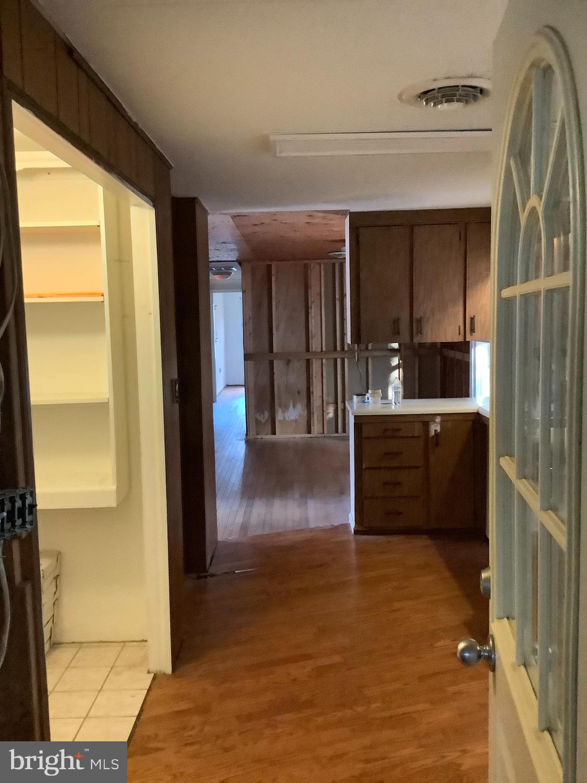 CHESTER RIVER BEACH - Residential