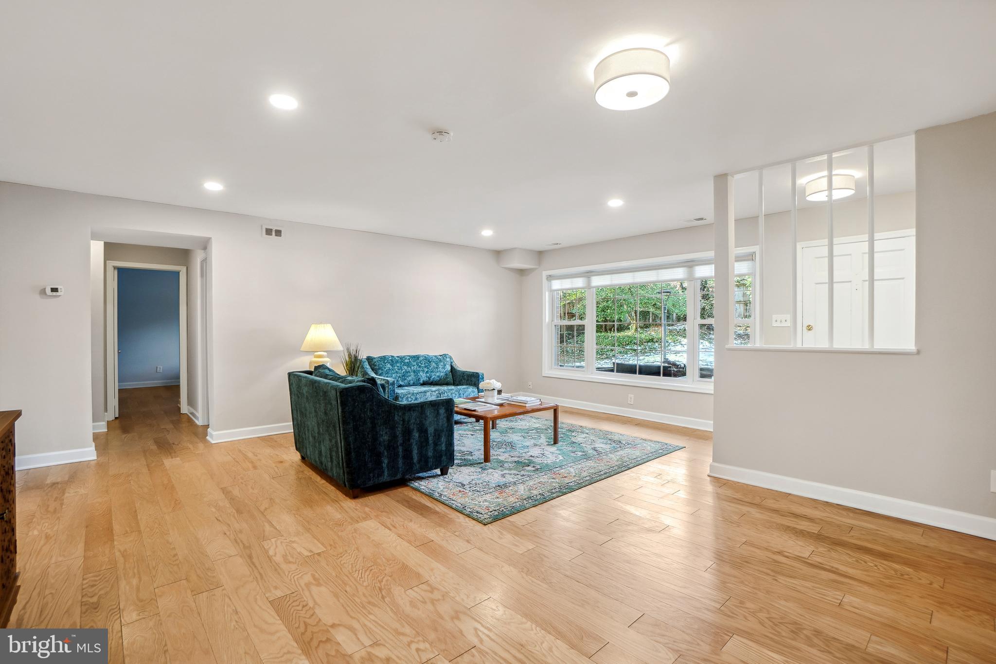 1937 LYTTONSVILLE ROAD