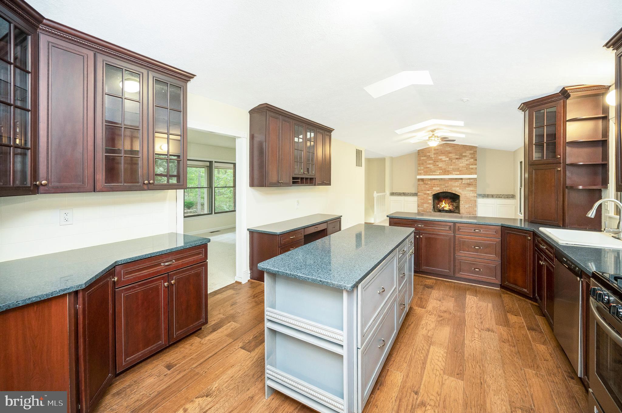 LAKE OF THE WOODS - Residential