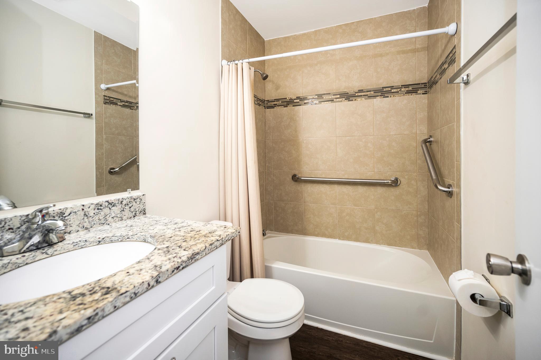 LAKE OF THE WOODS - Residential