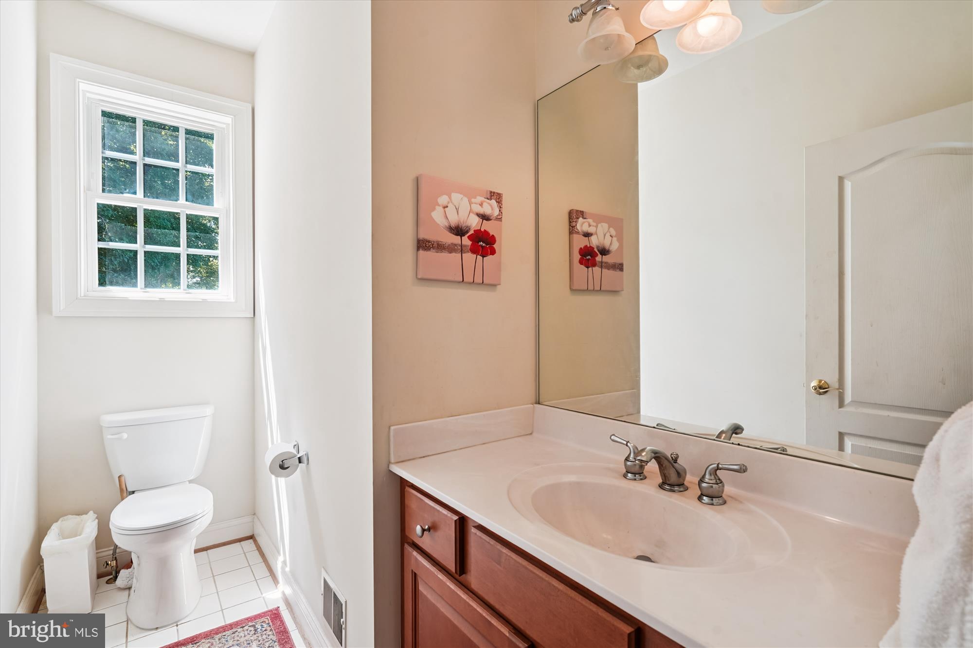 WESTHAMPTON - Residential