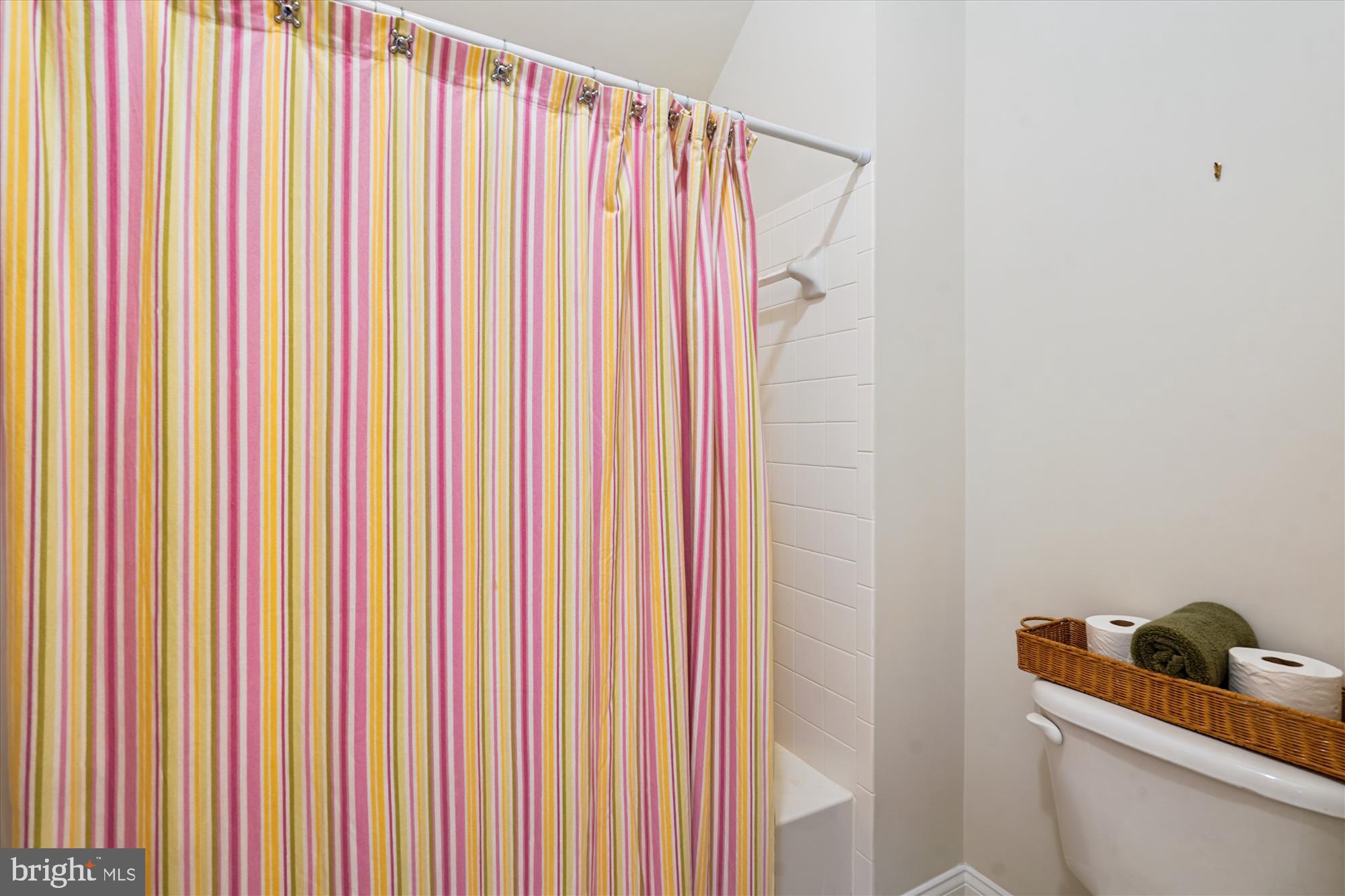 WESTHAMPTON - Residential