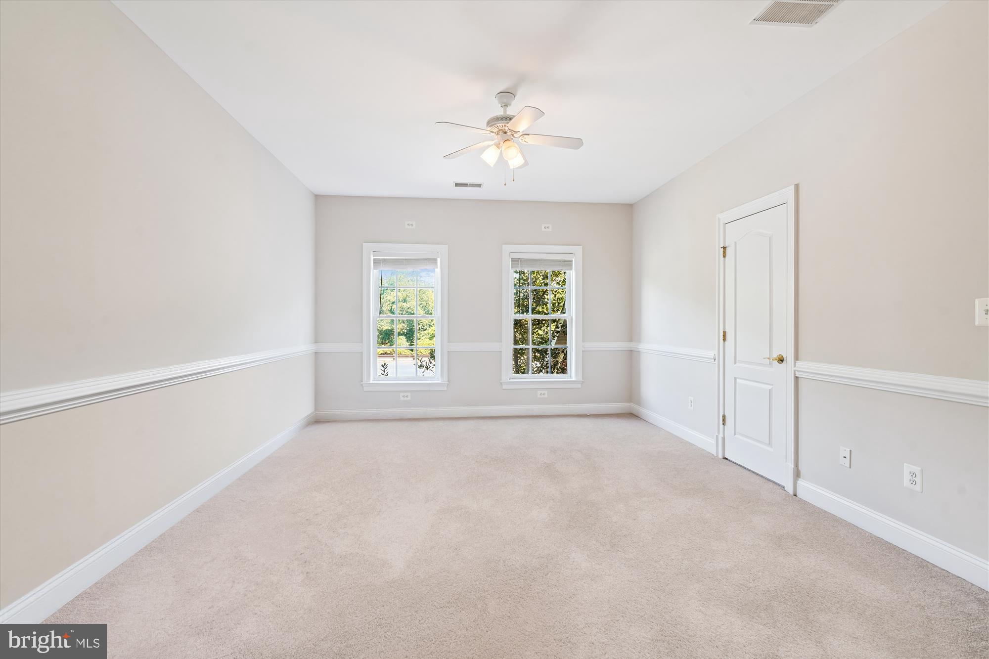 WESTHAMPTON - Residential