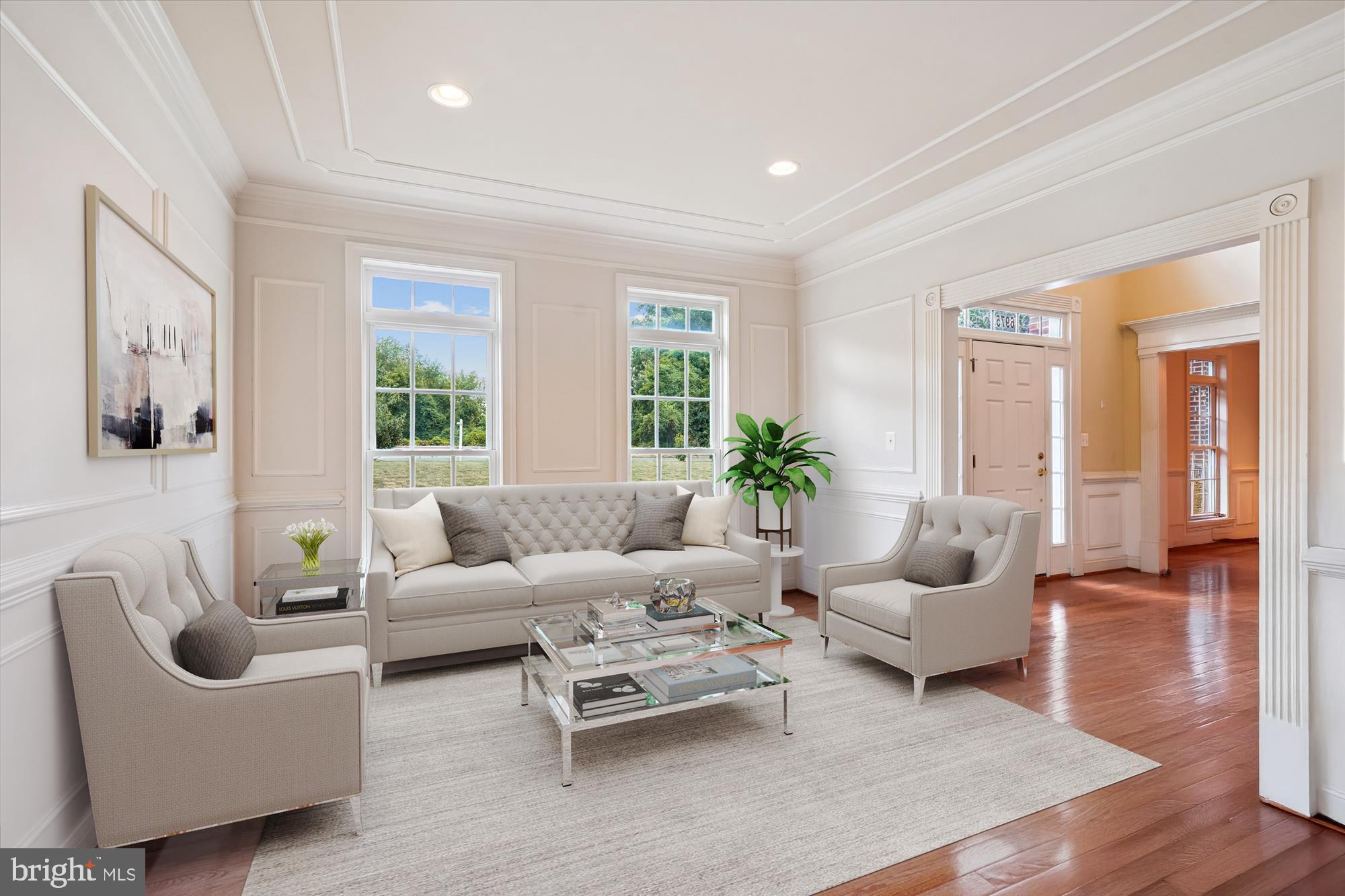 WESTHAMPTON - Residential