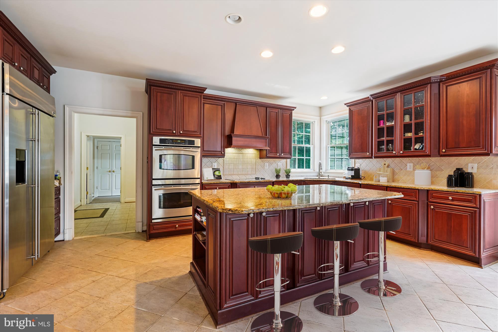 WESTHAMPTON - Residential